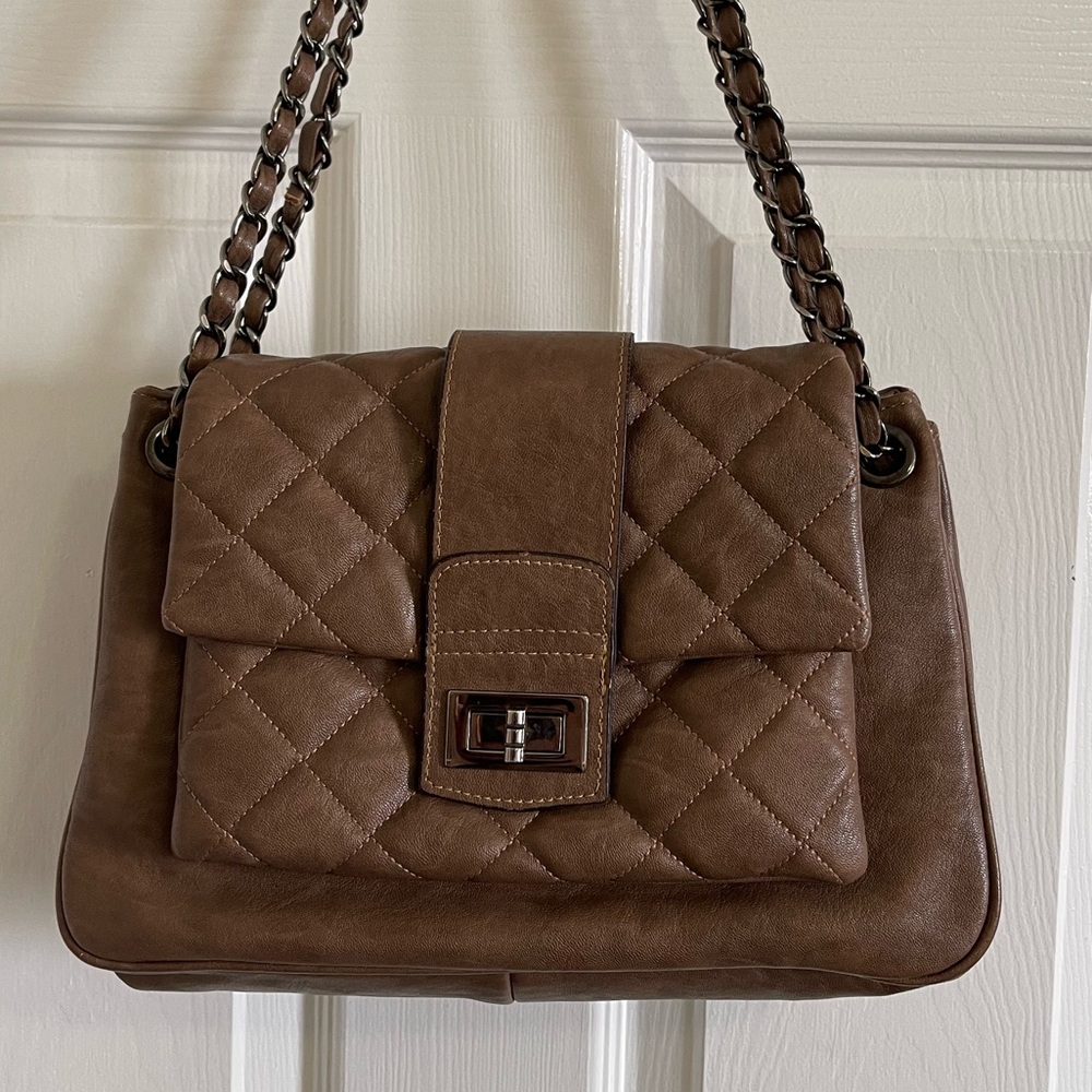 Quilted convertible handbag